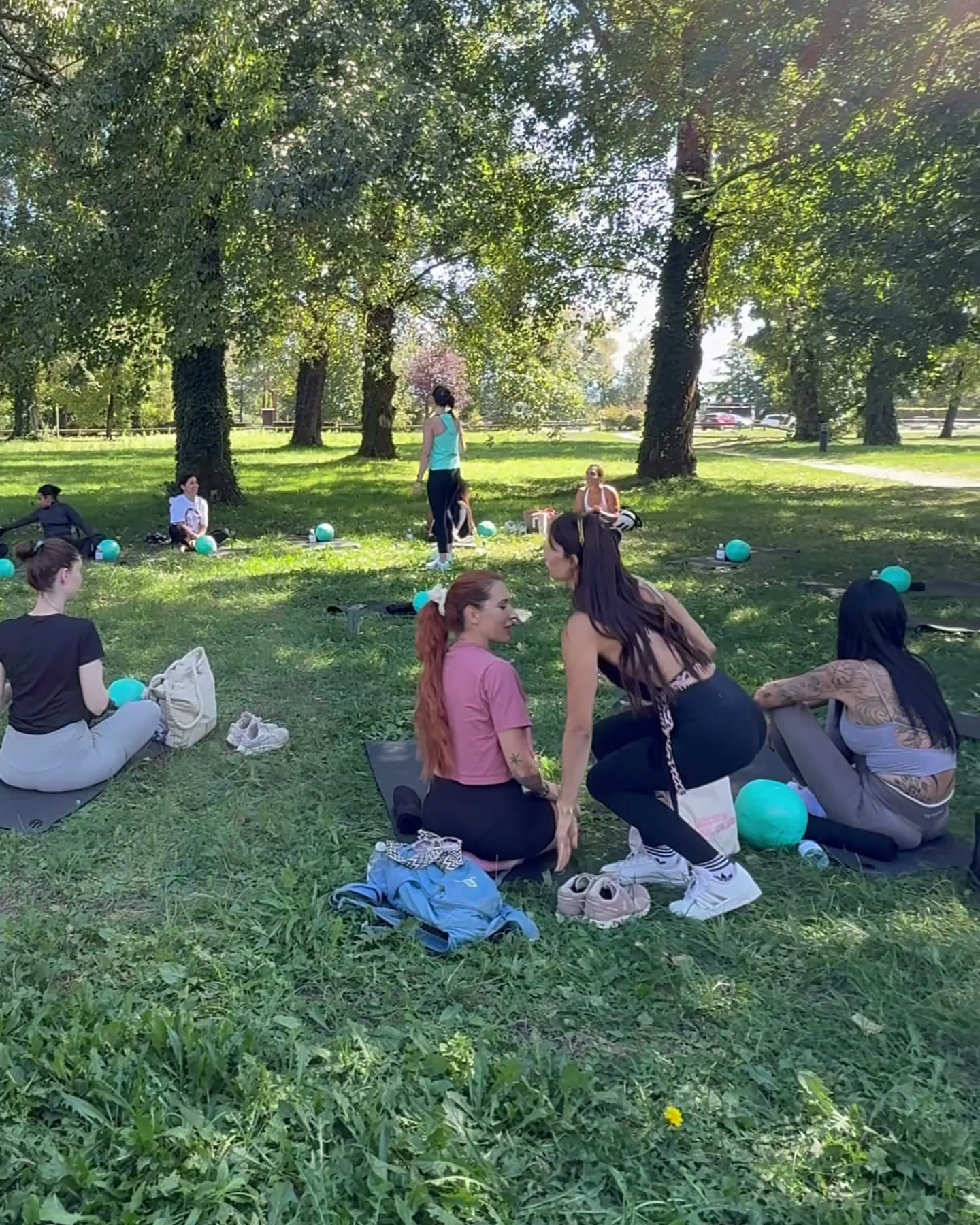 Pilates dans le parc de l'Hôtel Best of Both, 2e édition.